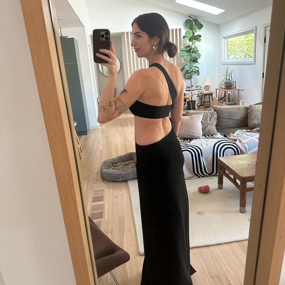 Mônot Black One Shoulder Dress - Picture 11 of 14